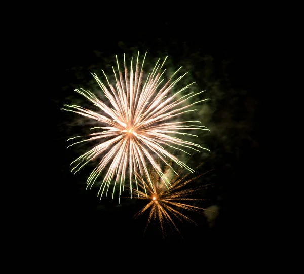 Πυροτεχνήματα Στον Ουρανό Για Εορτασμό Και Την Έννοια Του Νέου — Φωτογραφία Αρχείου