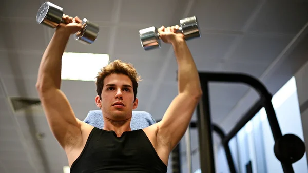 Bodybuilder Lifting Dumbbells Work Out His Arms Shoulders Gym — Stock Photo, Image