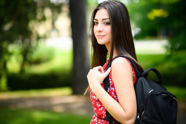 Female Student Holding Walking Outdoor Park — Stock Photo, Image