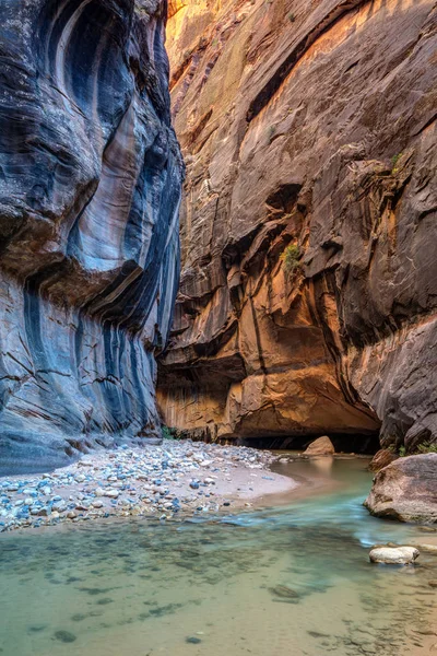 Ambient Light of the Narrows