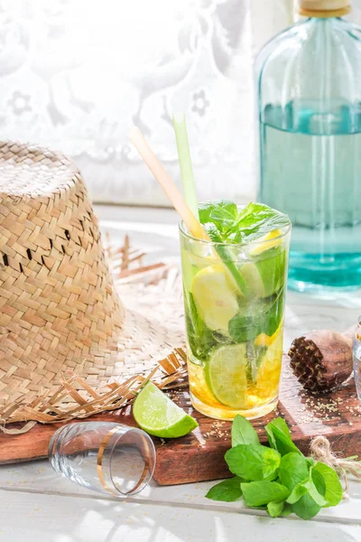 Homemade mohito made of fresh fruits and mint — Stock Photo, Image