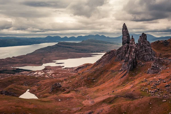 Vista deslumbrante do Velho Homem de Storr, Escócia — Fotografia de Stock