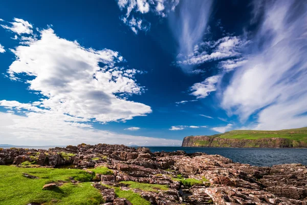 화창한 날, 영국에서에서 스코틀랜드 해안 — 스톡 사진