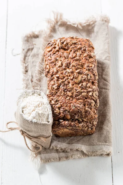 Healthy and fresh bread with several grains for breakfast — Stock Photo, Image