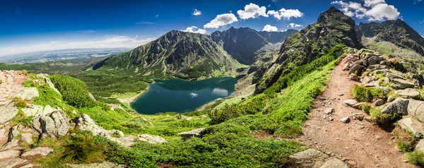 Panorama Czarny Staw Gasienicowy v Tatrách, Polsko, Evropa — Stock fotografie