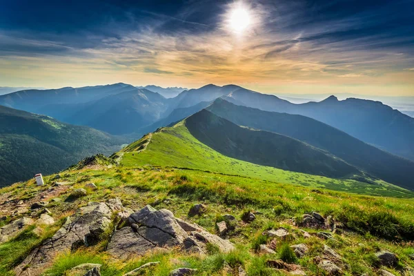 Solnedgång i Tatras berg, Kasprowy Wierch, Polen, Europa — Stockfoto