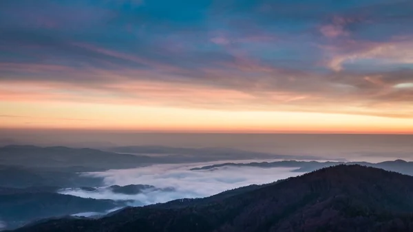 Beautiful dusk in the Tatras in autumn — Stock Photo, Image