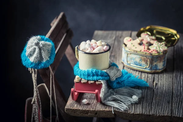 Tasty hot chocolate with marshmallows for Christmas — Stock Photo, Image