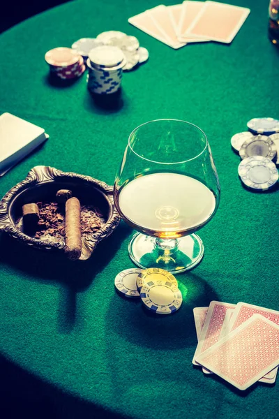 Closeup de mesa vintage verde para poker — Fotografia de Stock