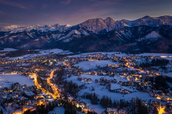 Splendida Città Illuminata Zakopane Inverno Notte Vista Aerea — Foto Stock