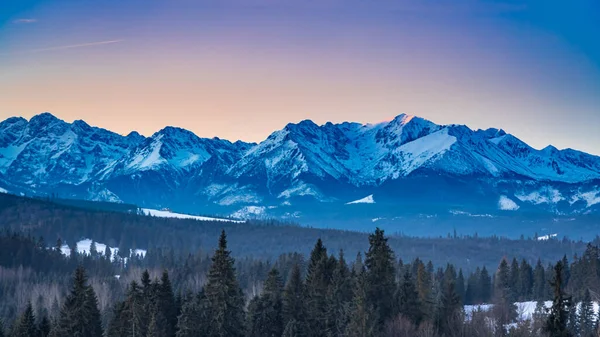 Underbara Tatrabergen Vid Soluppgången Vintern — Stockfoto