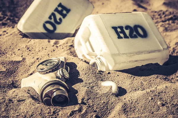 Dirty Water Cans Filled Toxins Sand — Stock Photo, Image