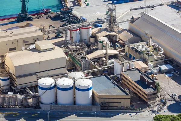 Industrial site at the harbor of Barcelona — Stock Photo, Image