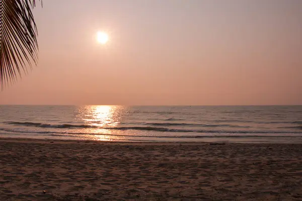 Sunset beach in south of Thailand — Stock Photo, Image