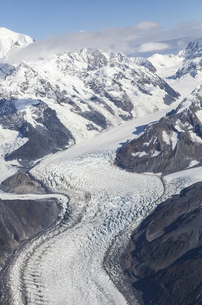 Alaskan-geschwungener Gletscher — Stockfoto