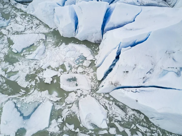 Glaciar derritiéndose desde arriba —  Fotos de Stock