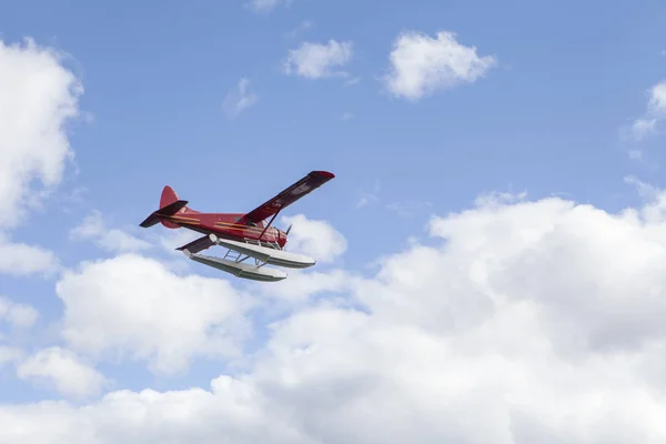 Yukon float uçak — Stok fotoğraf