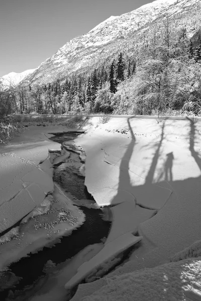 Ραγισμένα πάγο με σκιές — Φωτογραφία Αρχείου