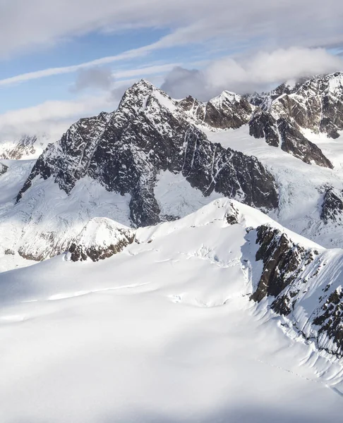 Góry z południowo-wschodniej Alasce — Zdjęcie stockowe