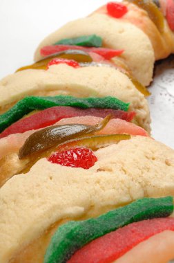 Epiphany kek, Kings kek, Roscon de reyes veya Rosca de reyes