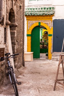 Fas sokakları ve kapıları