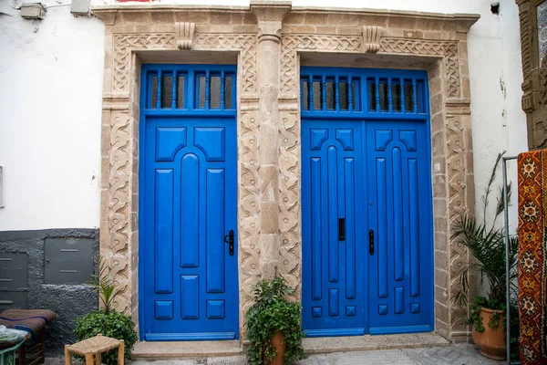 Улицы Двери Марокко — стоковое фото