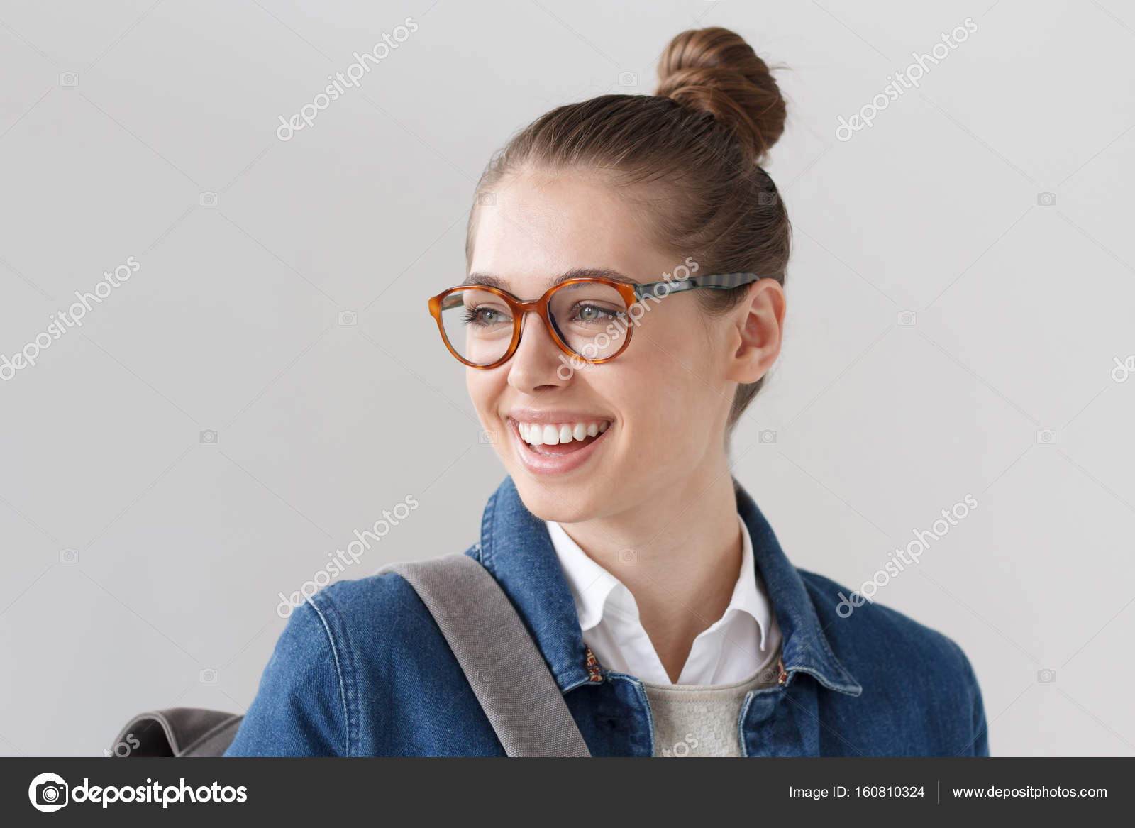 Hell nice closeup of a teenage girl