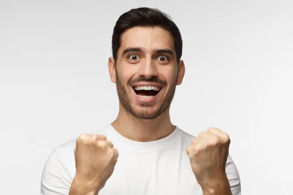 Closeup Emotional European Man Isolated Gray Background Showing White Teeth — Stock Photo, Image