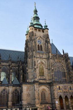 Front view of main entrance to St. Vitus cathedral