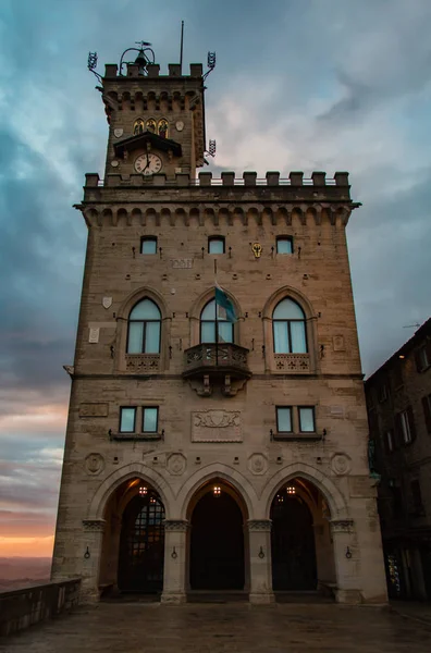 Palazzo Pubblico ao pôr do sol — Fotografia de Stock