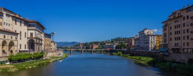Arno Nehri ve Firenze