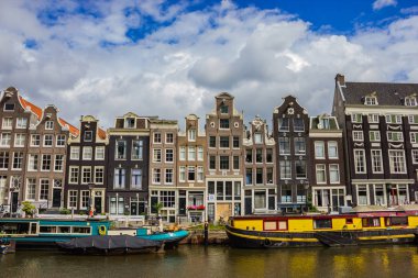 Amsterdam kanalları IV