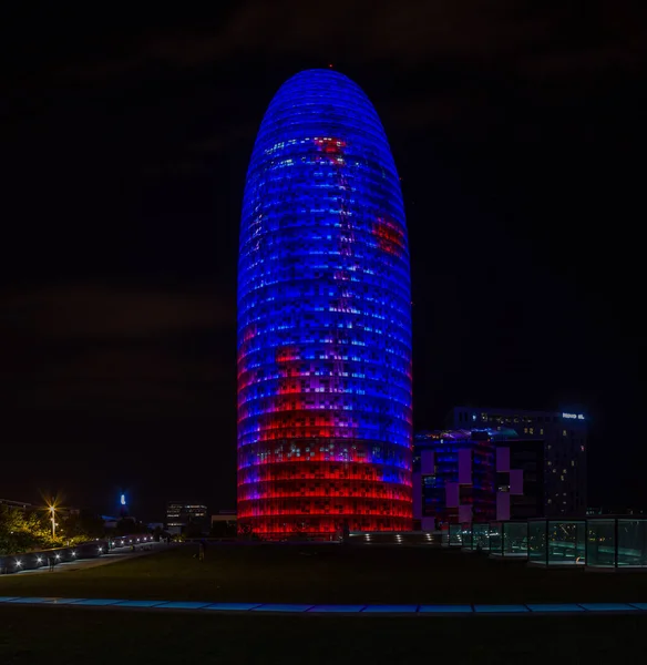 Torre de Agbar à noite — Fotografia de Stock