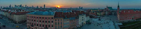 Warschau zonsondergang Panorama Ii — Stockfoto