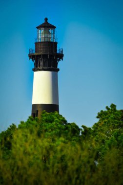 Bodie feneri ağaçlar üzerinde