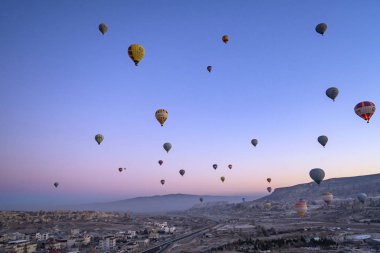 Kapadokya, Türkiye - 19 Aralık 2019: Havadan güzel manzara