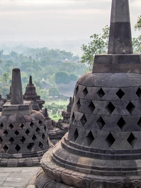 Stupas no Templo Borobudur Indonésia — Fotografia de Stock