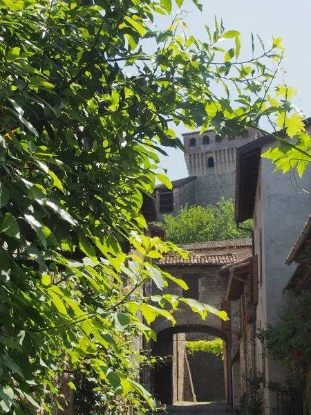 中世トレキアラ城パルマイタリア — ストック写真