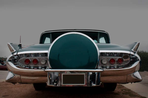 美国经典汽车的后视镜 — 图库照片