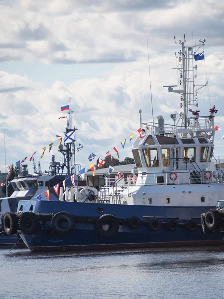 Rusya'da Kronstadt deniz gemi