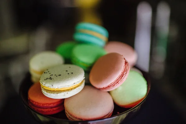 Renkli Fransızca macaroons — Stok fotoğraf