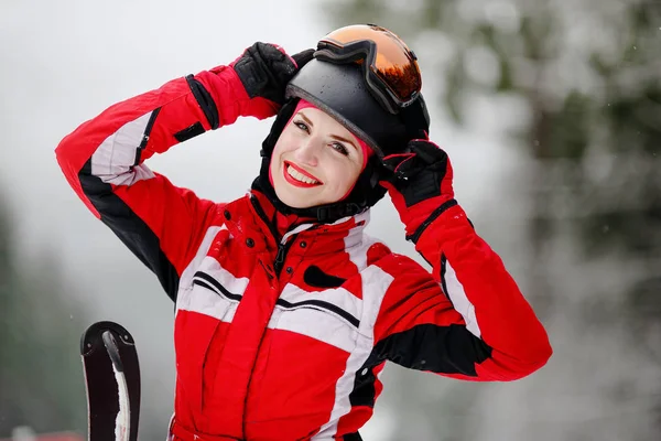 Portrait of active female skier — Stock Photo, Image