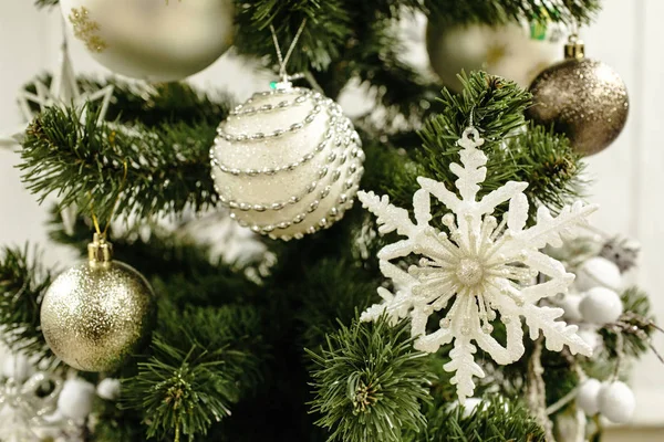 Juguetes árbol de Navidad — Foto de Stock