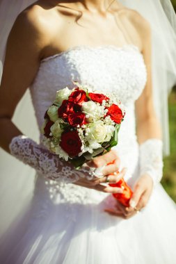 genç güzel gelin portresi 