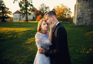 kucaklayan aşk, Çift