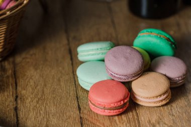 canlı renkler macaroons 