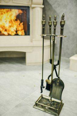 Şömine aksesuarları araçları