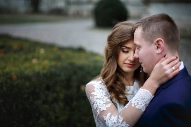 Gelin ve damat, düğün günü