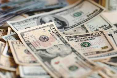  Amerikan Doları nakit para.