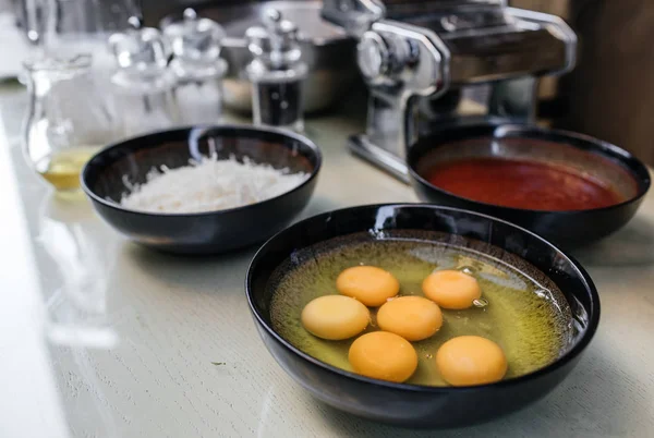 Fresh raw eggs in frying pan — Stock Photo, Image